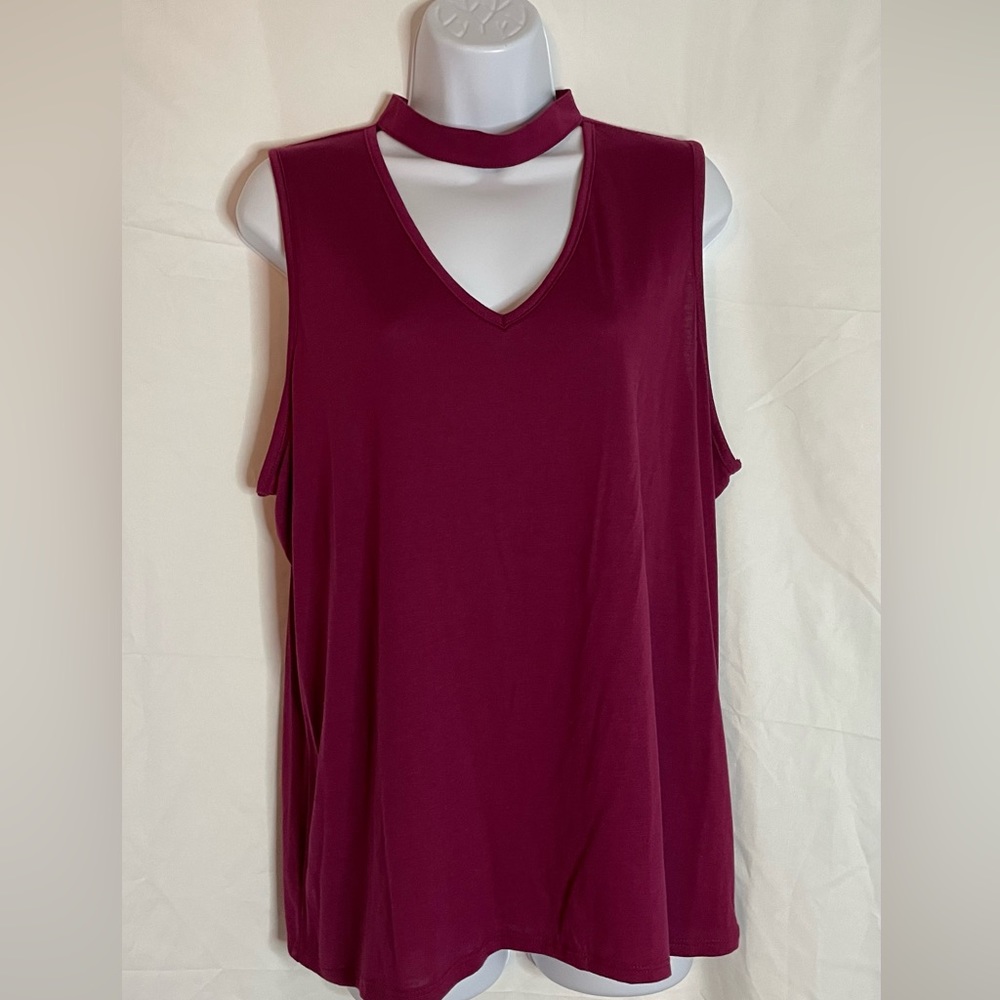 No boundaries size XXL/3xl (21) brand runs small good condition